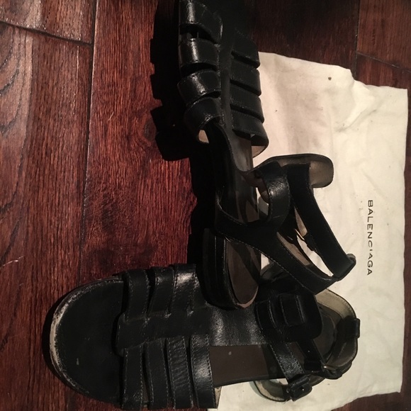 Pre-Owned Balenciaga Black Leather Caged Sandals - Picture 2 of 6